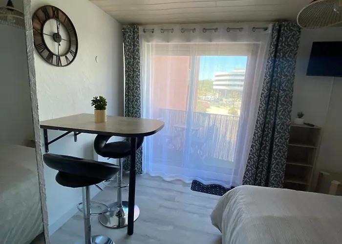 Centre Port Avec Piscine Port Richelieu *