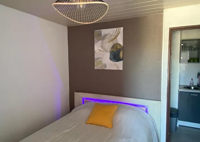 Centre Port Avec Piscine Port Richelieu *